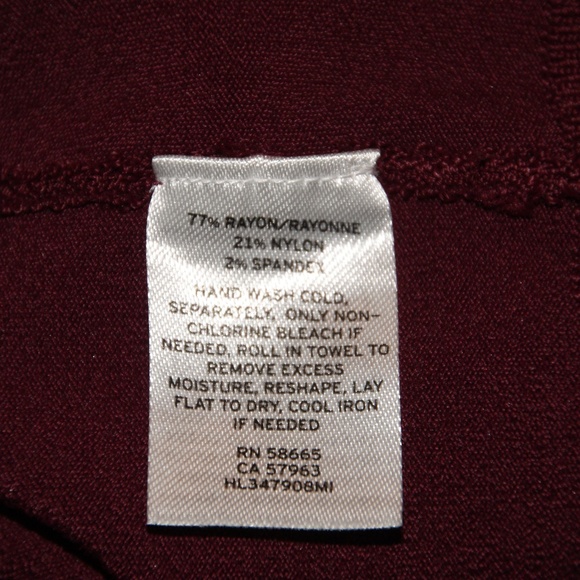 CHELSEA28 Burgundy Flare Sleeve Sweater sz M [D8] - Picture 8 of 8